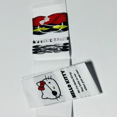 Needle Loom Woven Fabric Labels Sew On Name Labels Sticking On Backing OEM ইলেকট্রনিক্স ওয়াইডুলুম ওয়াইডুলুম ওয়াইডুলুম ওয়াইডুলুম ওয়াইডুলুম