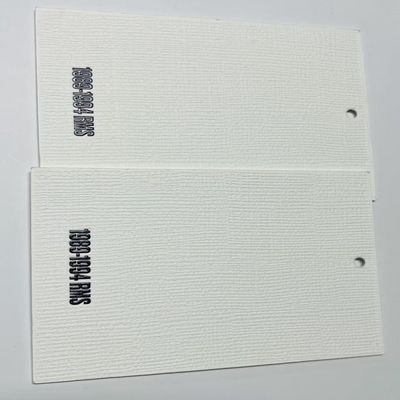 লেখাপড়াযোগ্য পোশাক পোশাক হ্যাং ট্যাগ 280gsm Bristol Board For Retail
